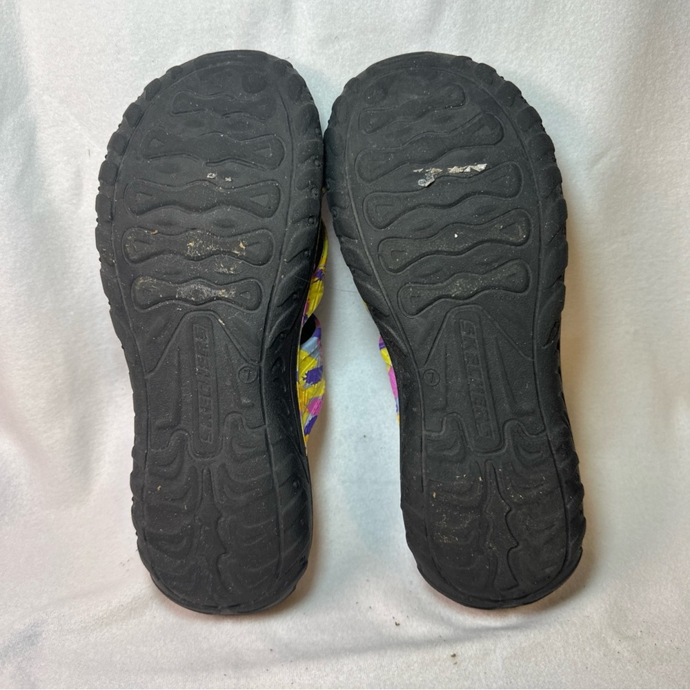 Skechers Women's Size 7 Reggae Artsy Black Multicolor Slip‎ On Sandals Shoes - Picture 8 of 10